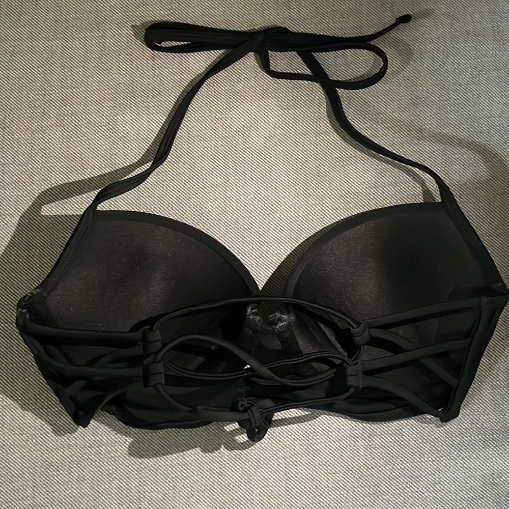 Abercrombie & Fitch Black High Waisted Bikinis. - Picture 5 of 6